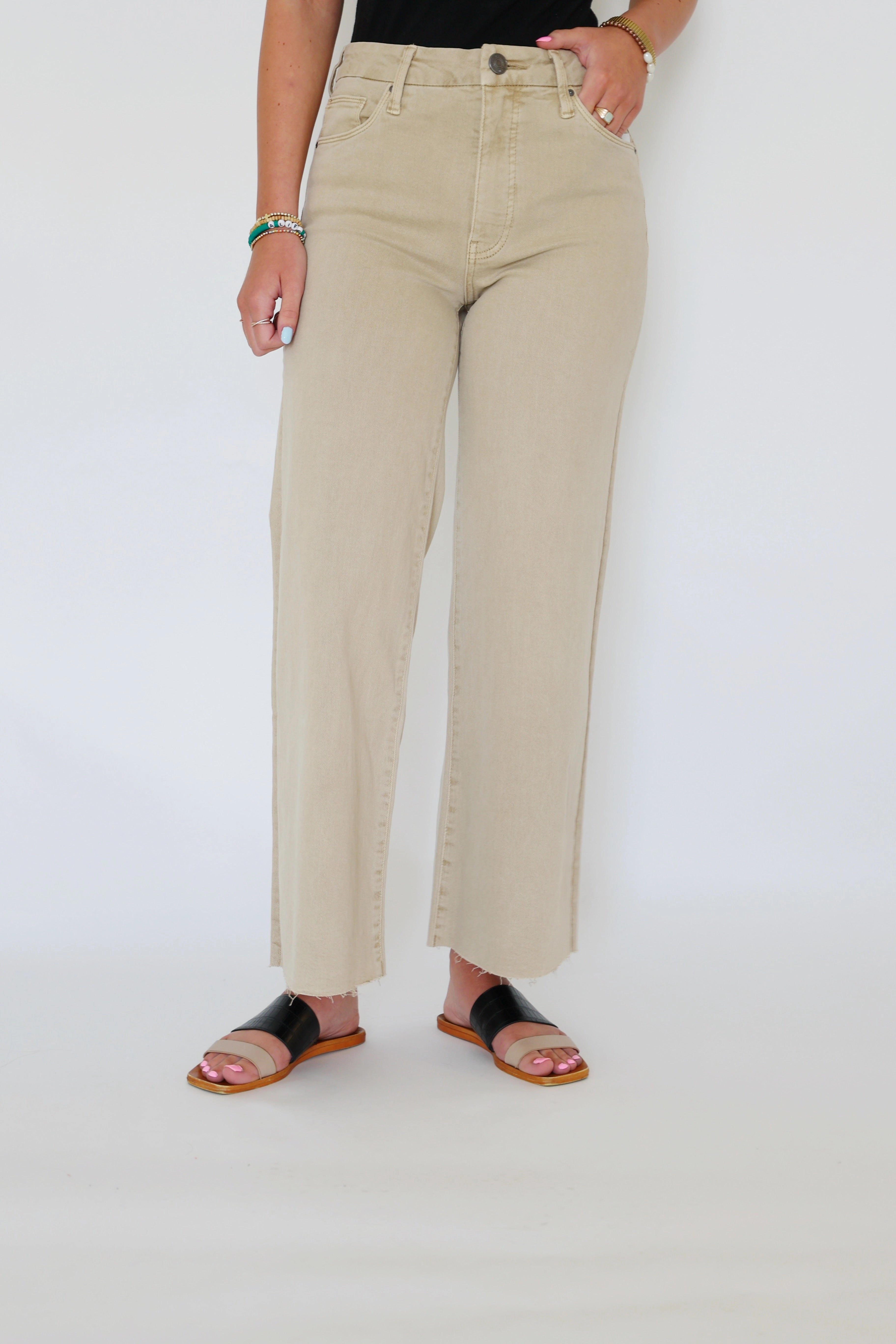 Meg High Rise Fab Ab- Biscuit DoubleLayeredShoulders EcoFriendly Material