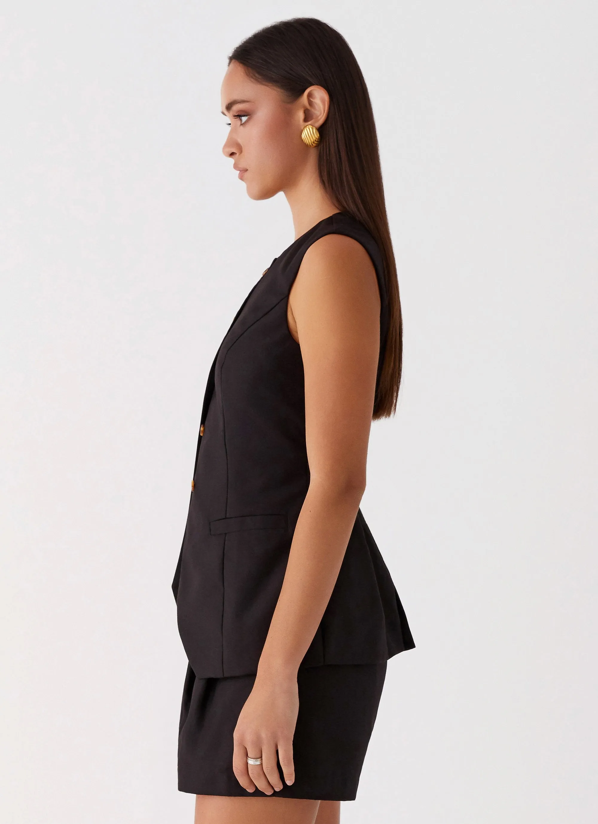 WaterRepellent Coating Microfiber texture Siena Style Tailored Vest - Black