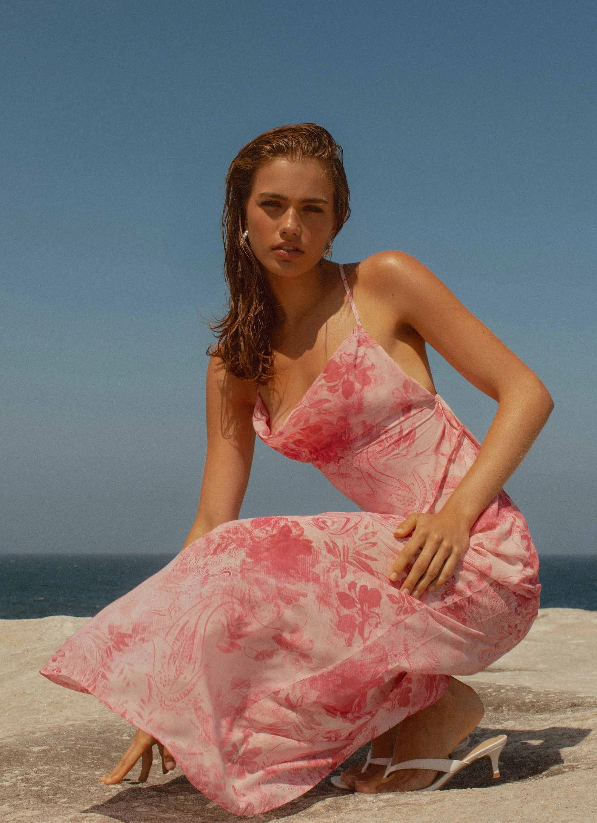 Lightweight-Comfort Modest Light Tara Maxi Dress - Pink Print