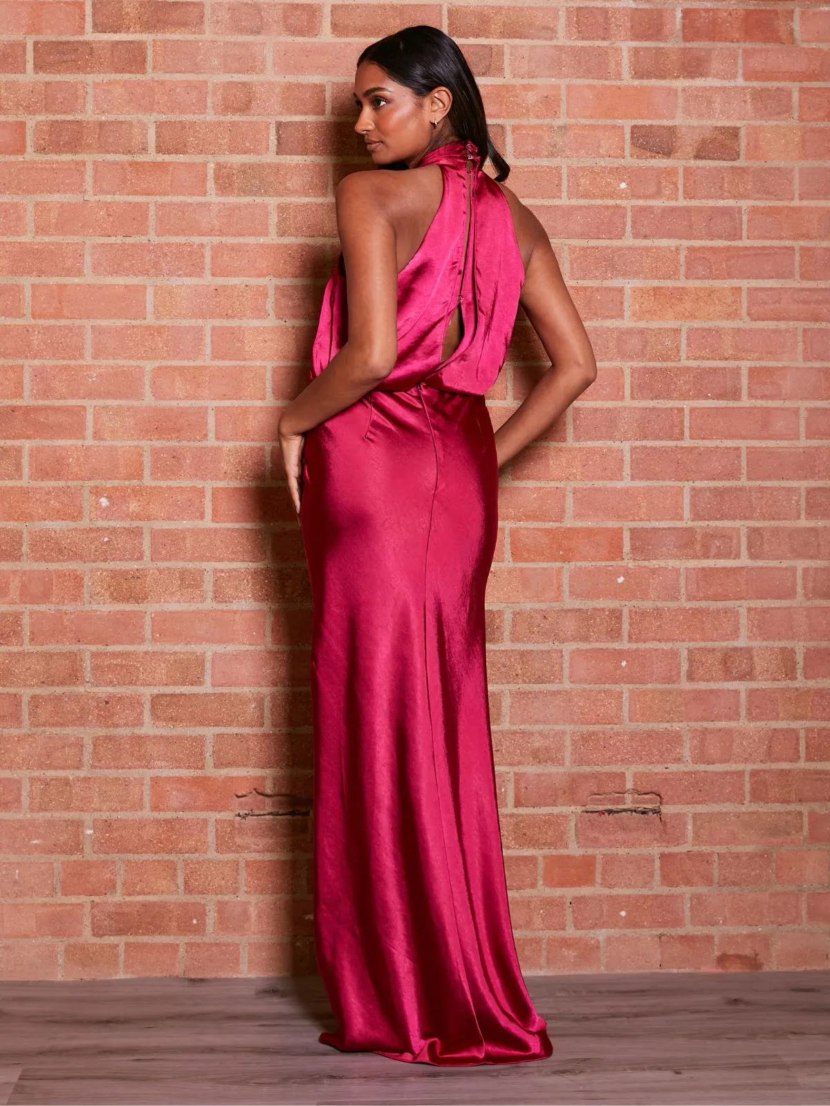 Twist Neck Satin Maxi Dress / Claret Anti-bacterial Walk Grace