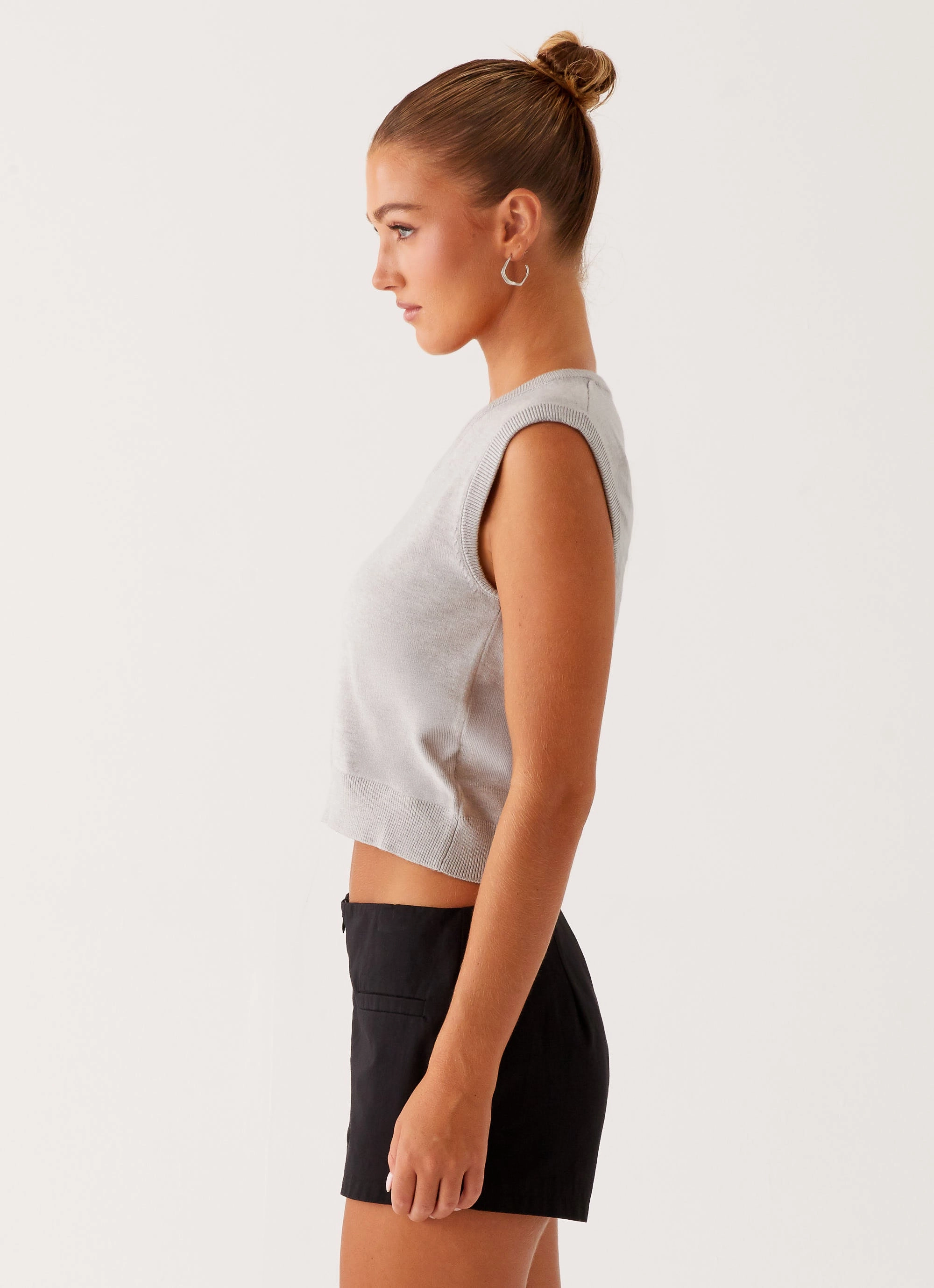 Sporty Sweatshirt Raw Edge Detail Tyne Knit Vest - Grey