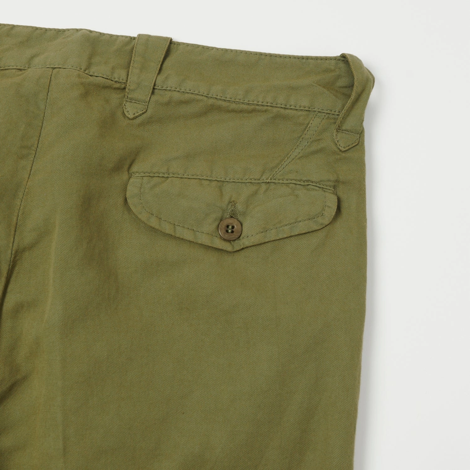 Non Irritating Perfectly Relaxed East Harbour Surplus 'Sacks 394' Trouser - Green