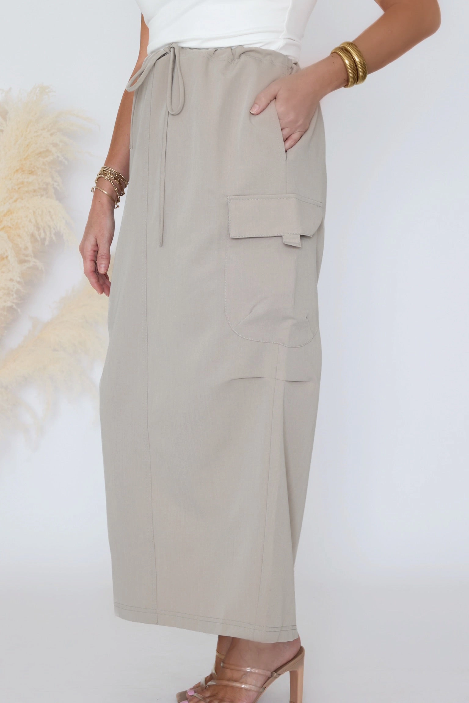 CompressionTechnology Utlity maxi skirt/Khanki- Final Sale