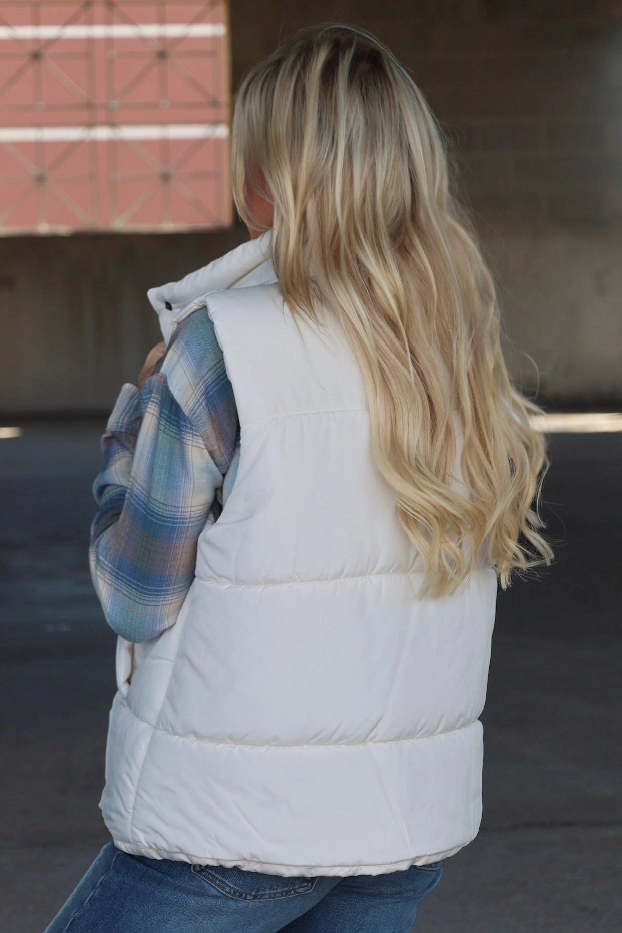 Odor Control Finish Vail Vest - Ivory