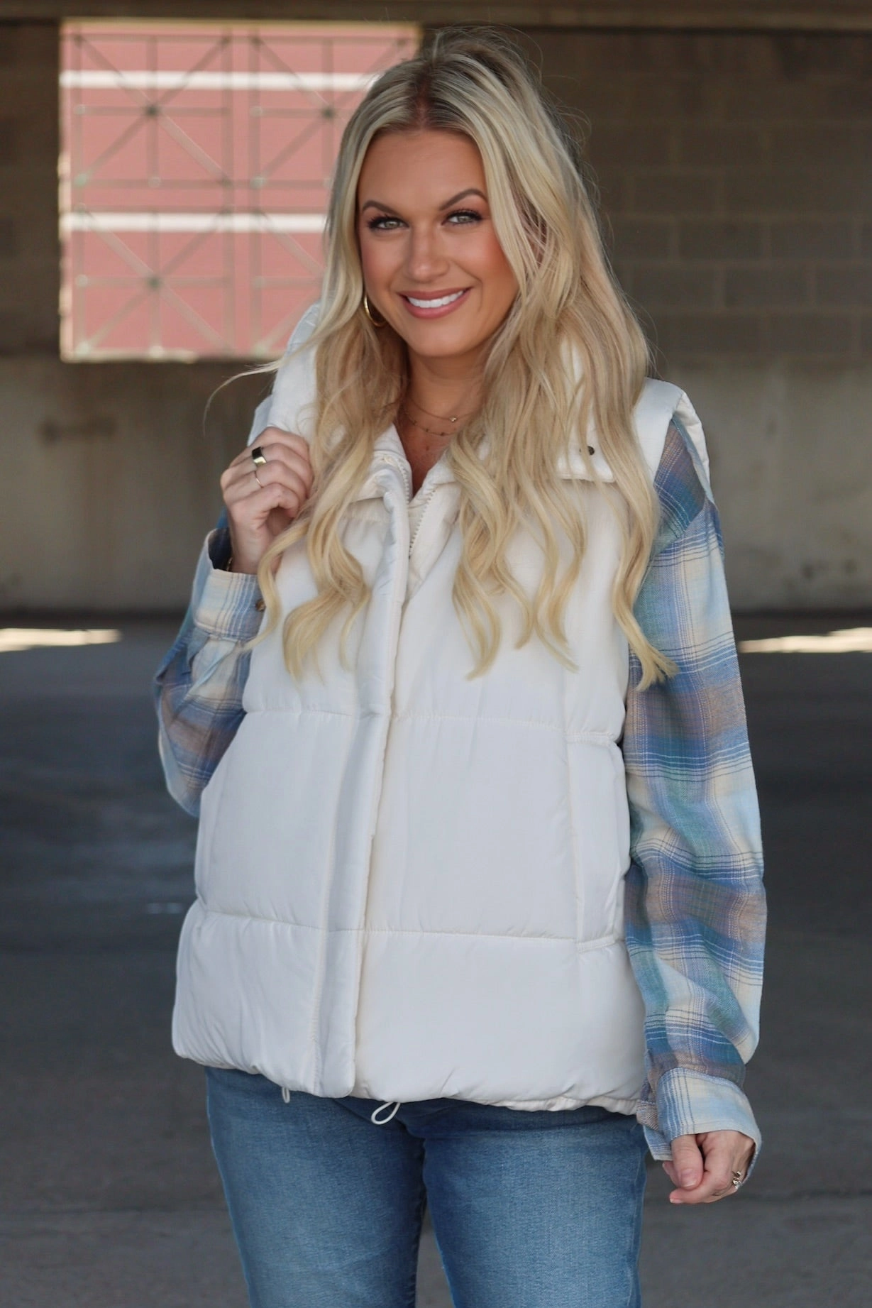 Vail Vest - Ivory Taped Neckline