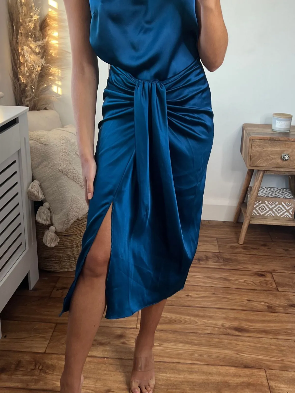 Embossed Detail Valencia High Waist Drape Skirt / Peacock Blue