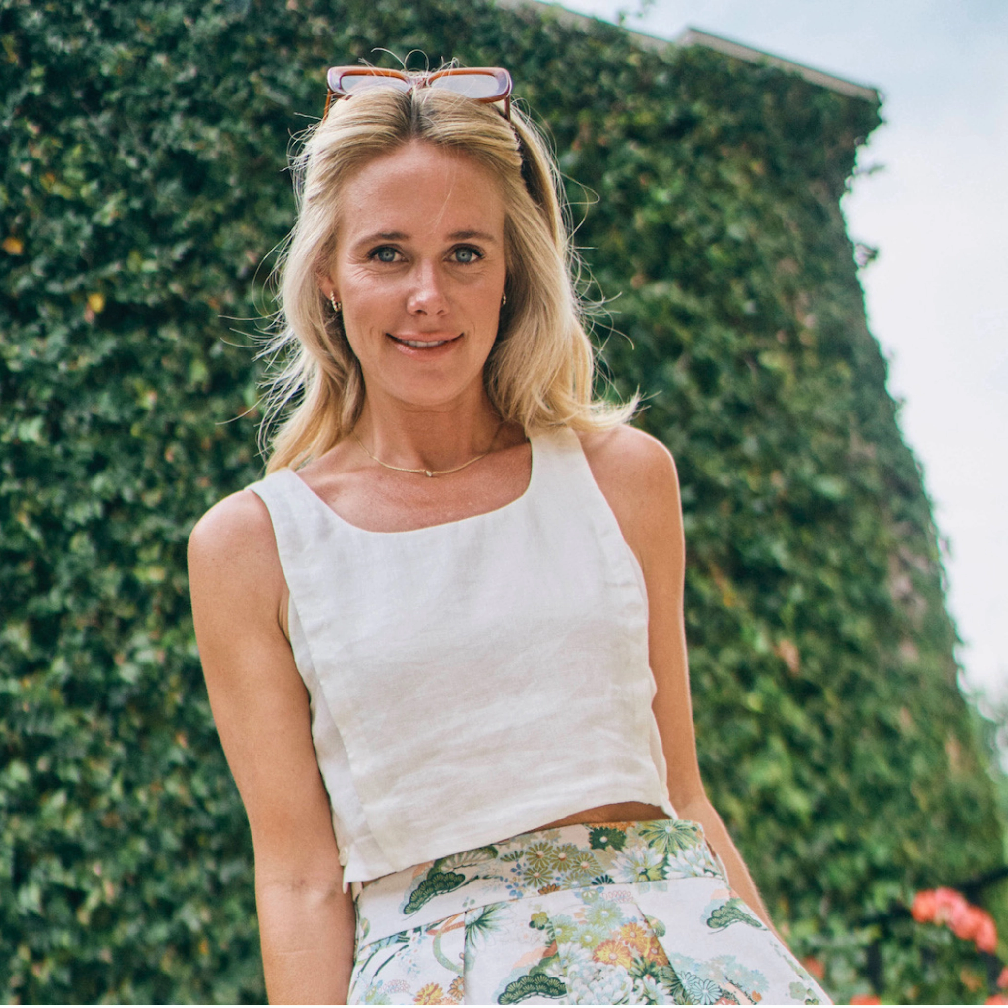 MASON'S DAUGHTER | Sophia Top, Ivory Slim Stretch Fit