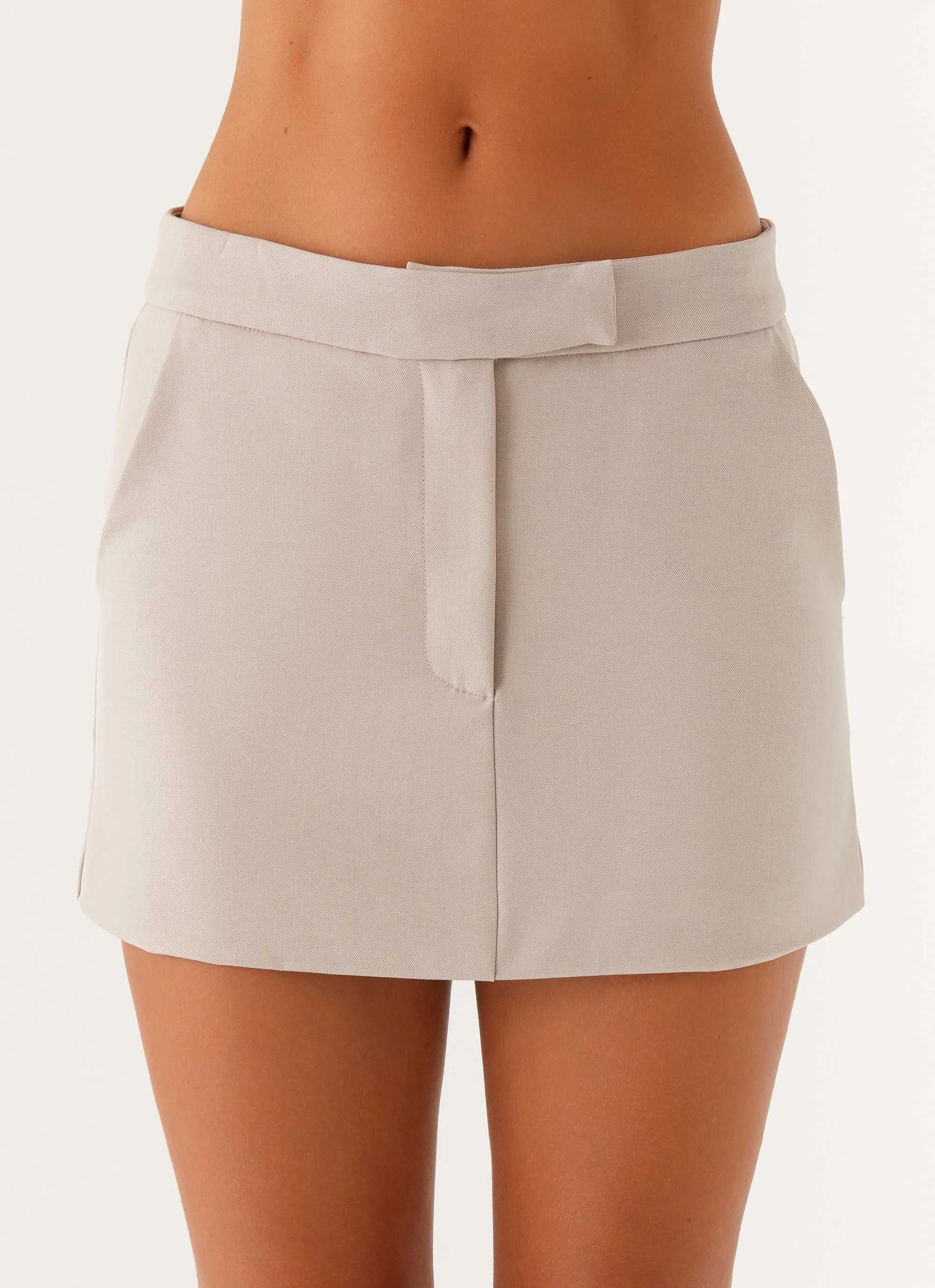 Vogue Low Rise Mini Skirt - Pebble Plant Based Material
