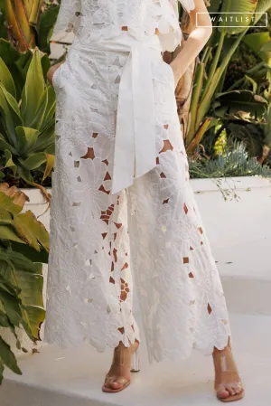 Waitlist 4/3 ♥ Piper High Tie Waist Lace Contrast Pants White