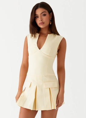 Minimalist fit-and-flare Cassia Mini Dress - Yellow