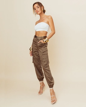 Westlyn Cargo Pant Flat waistband Essential Waist