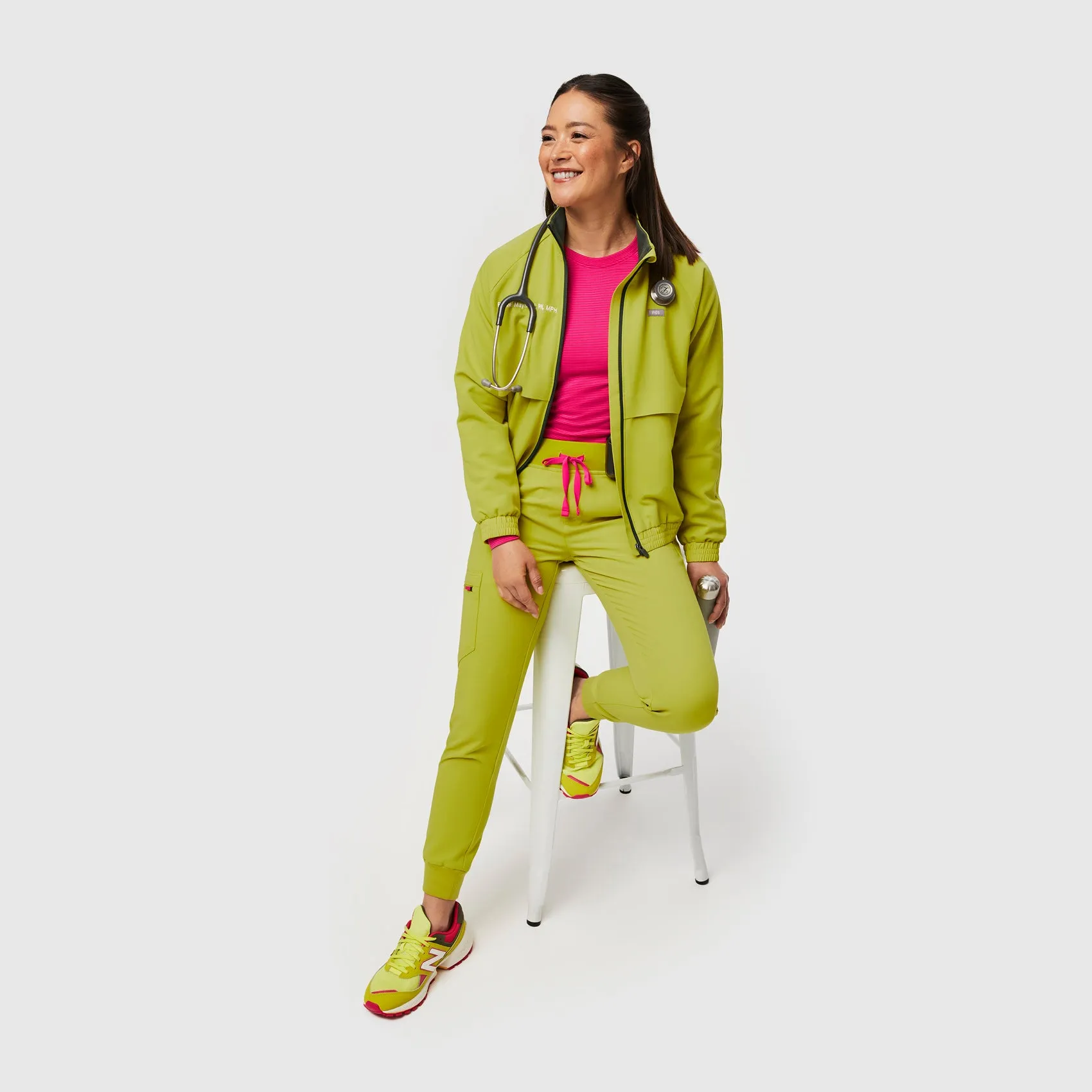 women's Limeade Zamora™ - Petite Jogger Scrub Pants