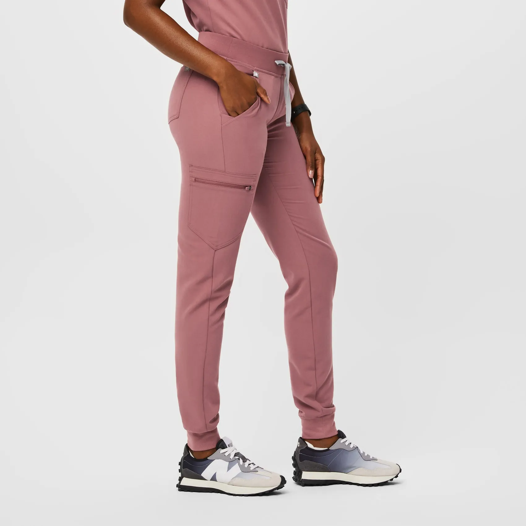 women's Mauve Zamora™ - Jogger Scrub Pants