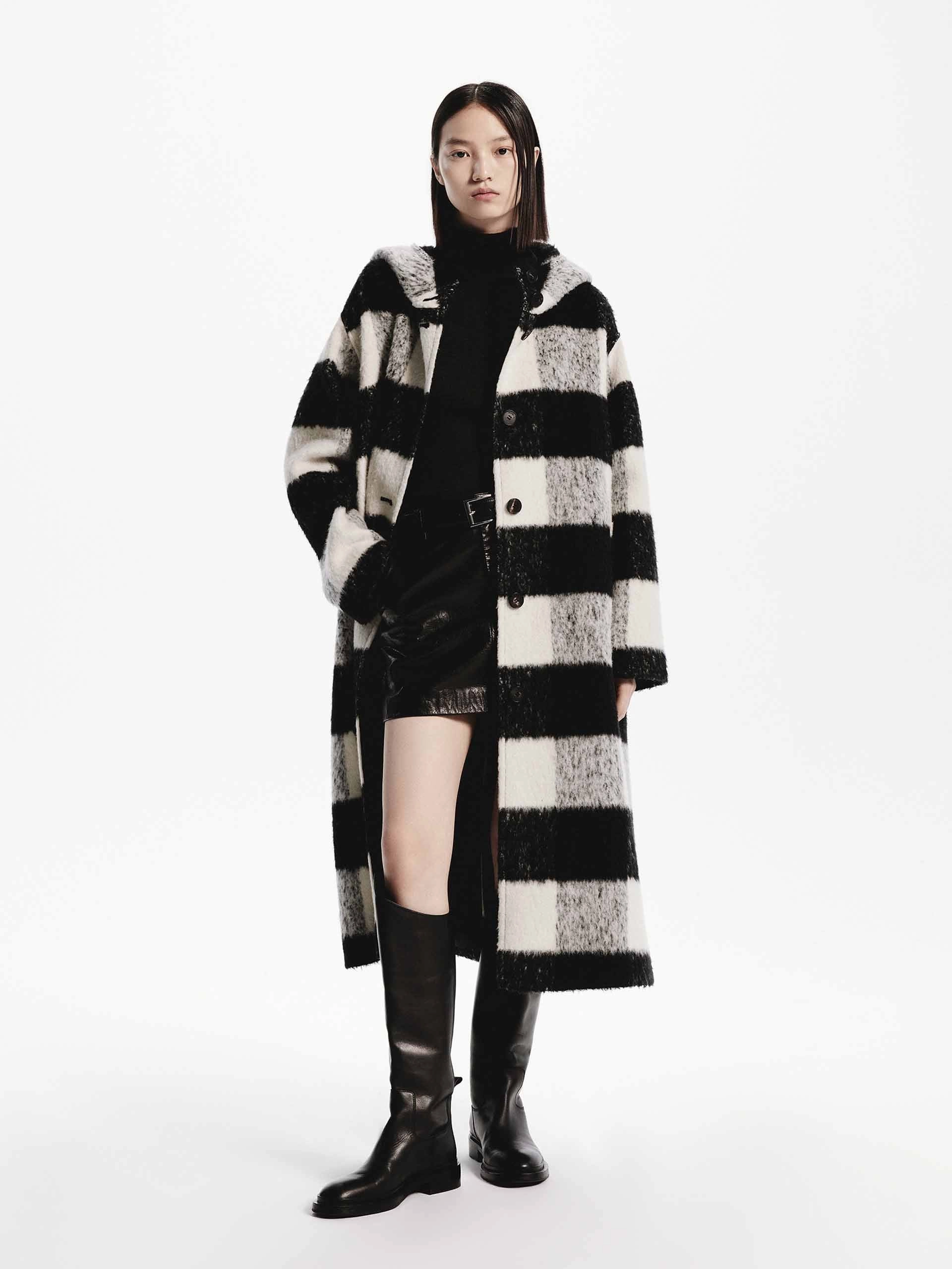 City Walking Style Wool Blend Plaid Long Coat