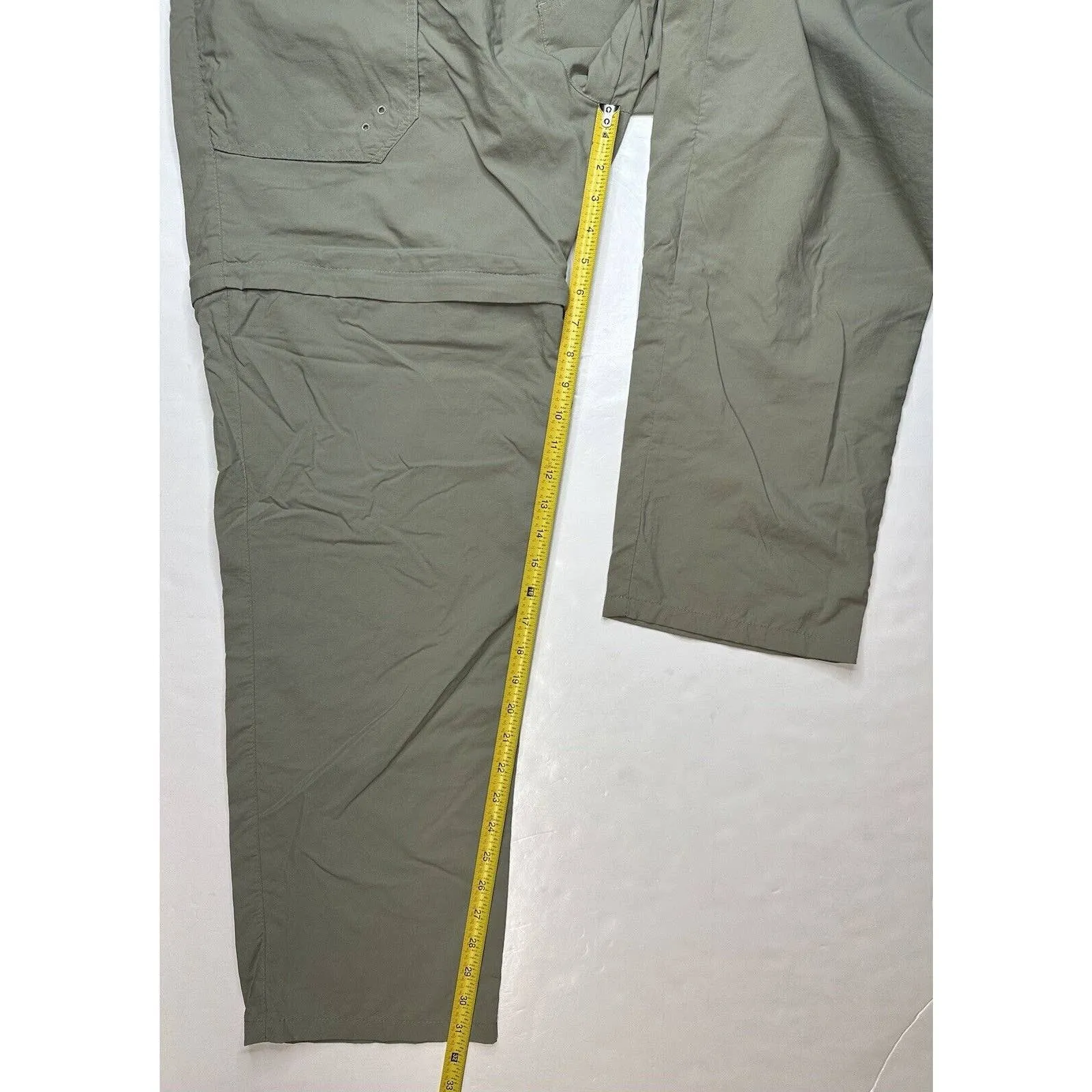 World Wide Sportsman Convertible Hiking Pants Mens XL Green Nylon Zip Off Shorts