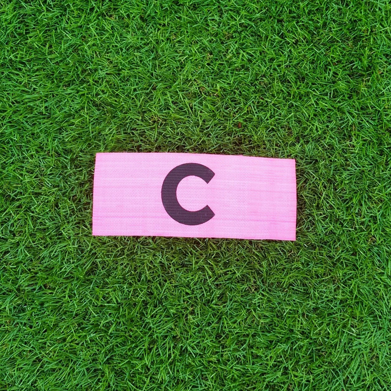ZEEGO ELITE FOOTBALL CAPTAINS ARMBAND