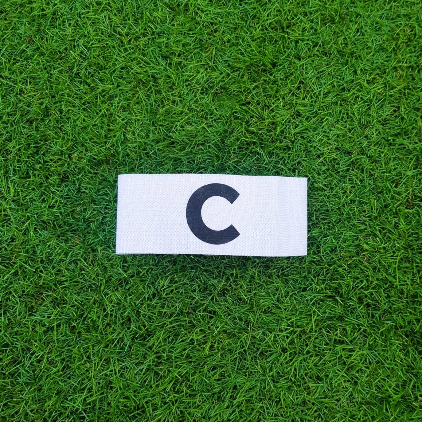ZEEGO ELITE FOOTBALL CAPTAINS ARMBAND