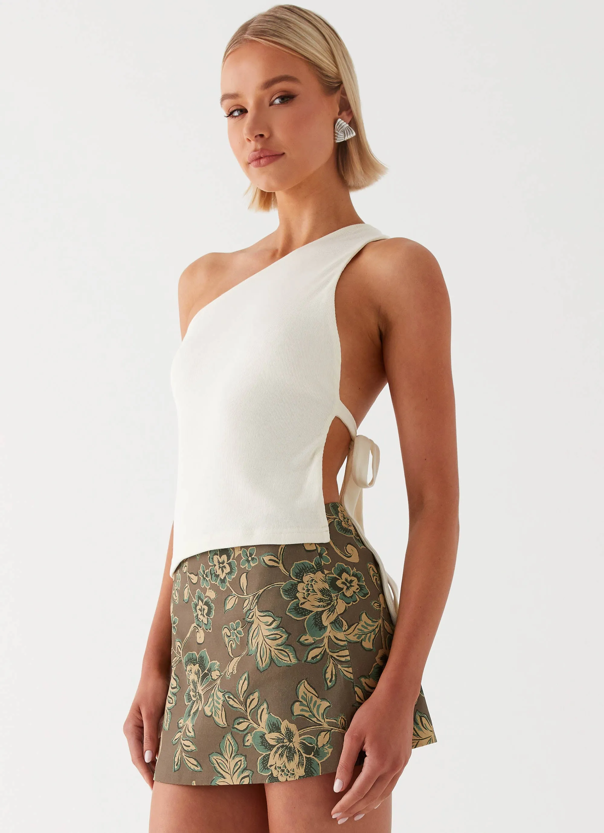 Urban Edge Water Repellent Finish Tonnie Floral Mini Skirt - Brown Floral